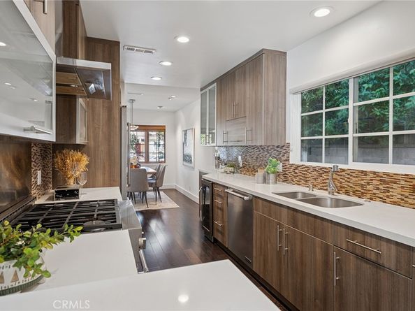 13530 Morrison, Sherman Oaks CA 91423