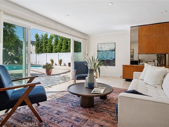 13530 Morrison, Sherman Oaks CA 91423