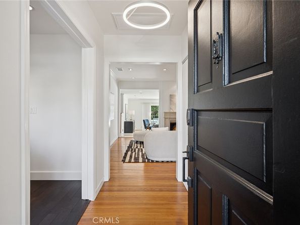 13530 Morrison, Sherman Oaks CA 91423