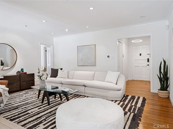 13530 Morrison, Sherman Oaks CA 91423