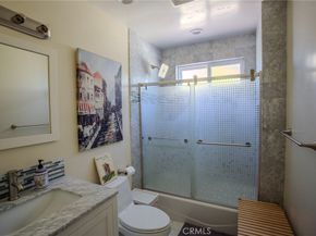 1724 Sombra Drive, Glendale CA 91208