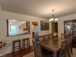 1724 Sombra Drive, Glendale CA 91208