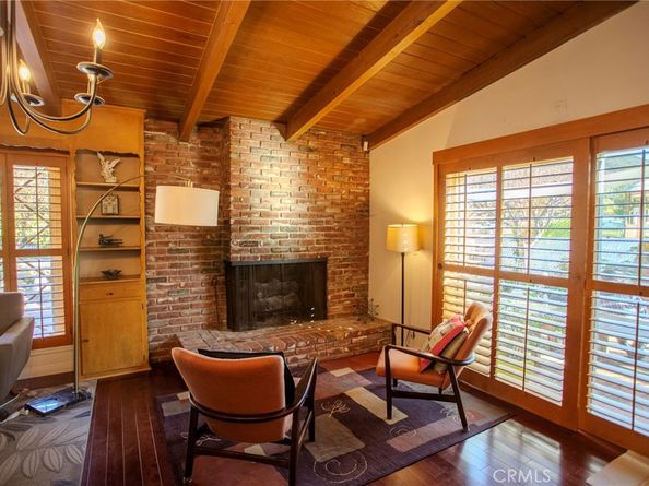 1724 Sombra Drive, Glendale CA 91208