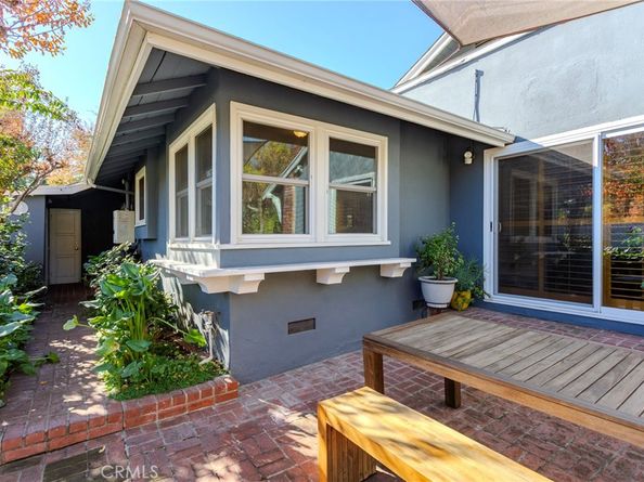 1724 Sombra Drive, Glendale CA 91208