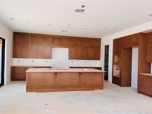 11850 Red Hawk Lane, Porter Ranch CA 91326