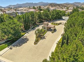 11850 Red Hawk Lane, Porter Ranch CA 91326