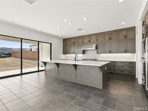 11850 Red Hawk Lane, Porter Ranch CA 91326