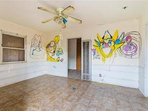 1921 20th, Santa Monica CA 90404