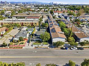 1921 20th, Santa Monica CA 90404