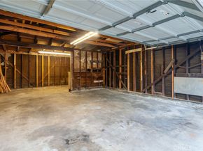 2237 N Valley, Burbank CA 91505