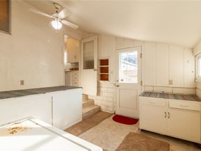 2237 N Valley, Burbank CA 91505