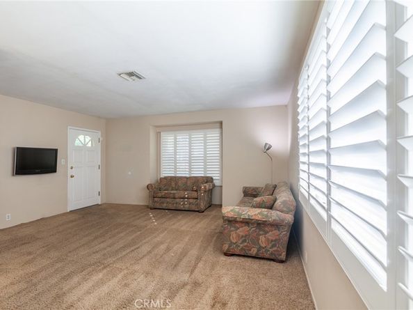 2237 N Valley, Burbank CA 91505