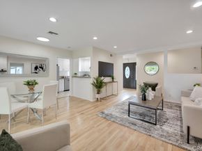 22051 San Miguel, Woodland Hills CA 91364