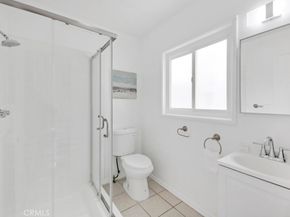 22051 San Miguel, Woodland Hills CA 91364