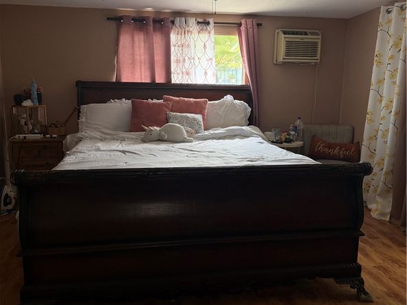 10900 Goss, Sun Valley CA 91352