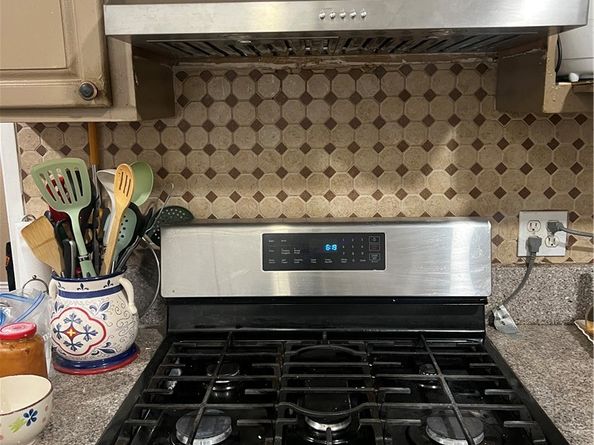 10900 Goss, Sun Valley CA 91352