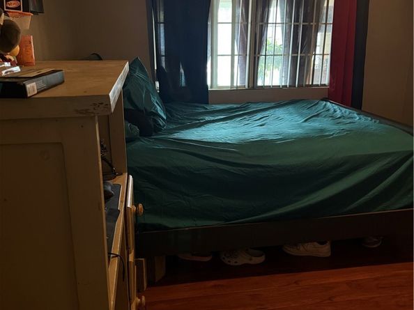 10900 Goss, Sun Valley CA 91352