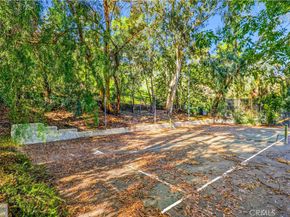 5433 Shirley Avenue, Tarzana CA 91356