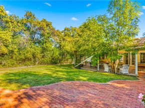 5433 Shirley Avenue, Tarzana CA 91356