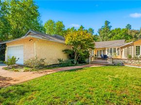 5433 Shirley Avenue, Tarzana CA 91356