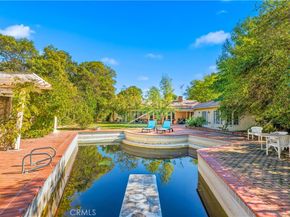 5433 Shirley Avenue, Tarzana CA 91356