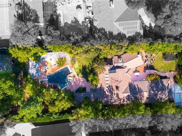 5433 Shirley Avenue, Tarzana CA 91356