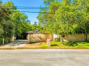 5433 Shirley Avenue, Tarzana CA 91356