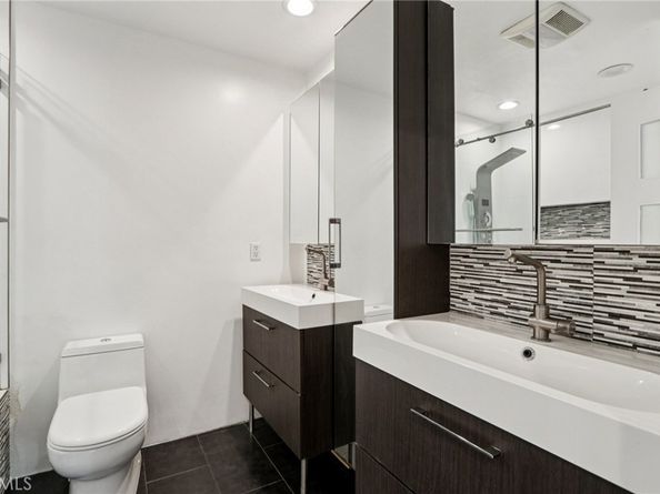 5960 Wilkinson, Valley Village CA 91607