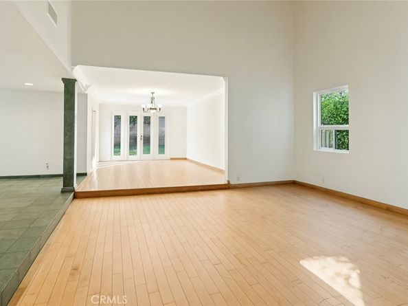 5960 Wilkinson, Valley Village CA 91607