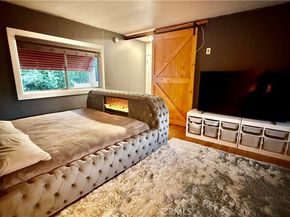 7904 Laurel Canyon 12, North Hollywood CA 91605