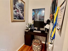 7904 Laurel Canyon 12, North Hollywood CA 91605