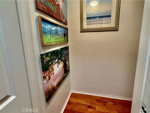 7904 Laurel Canyon 12, North Hollywood CA 91605