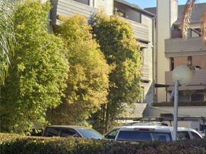 20253 Keswick Street 103, Winnetka CA 91306
