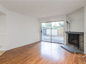 20253 Keswick Street 103, Winnetka CA 91306