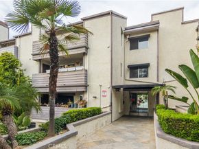 20253 Keswick Street 103, Winnetka CA 91306