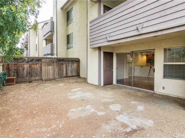 20253 Keswick Street 103, Winnetka CA 91306