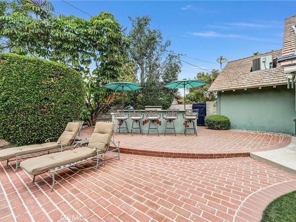 17300 Sunburst, Sherwood Forest CA 91325