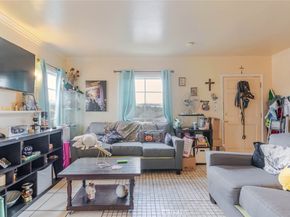 856 W 73rd Street, Los Angeles CA 90044