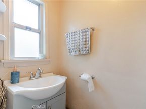 856 W 73rd Street, Los Angeles CA 90044