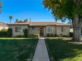 6900 Aura Avenue, Reseda CA 91335