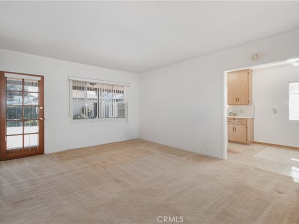 6900 Aura Avenue, Reseda CA 91335