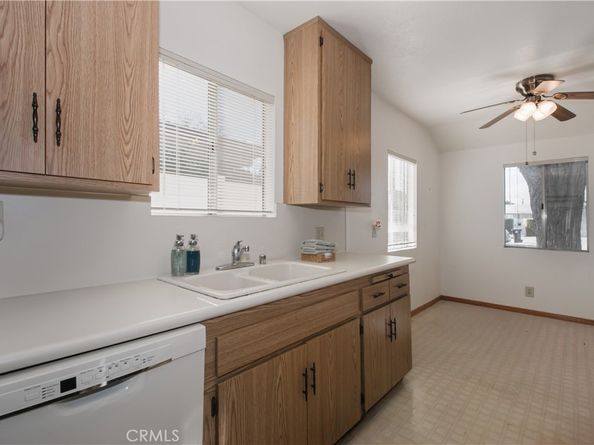 6900 Aura Avenue, Reseda CA 91335