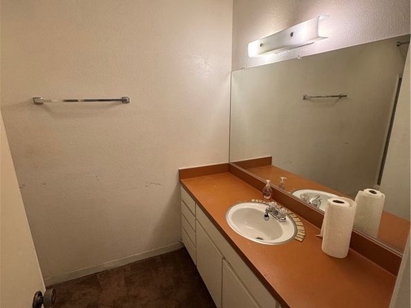 8535 W West Knoll 202, West Hollywood CA 90069