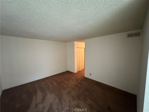 8535 W West Knoll 202, West Hollywood CA 90069