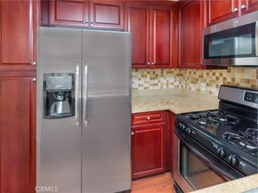 5545 Canoga Avenue 320, Woodland Hills CA 91367