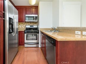 5545 Canoga Avenue 320, Woodland Hills CA 91367