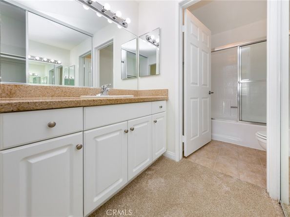 5545 Canoga Avenue 320, Woodland Hills CA 91367