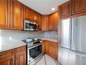 10751 Wilshire Boulevard 1405, Los Angeles CA 90024