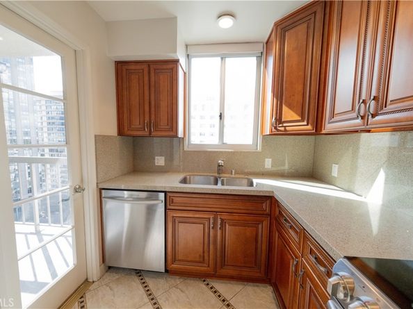 10751 Wilshire Boulevard 1405, Los Angeles CA 90024