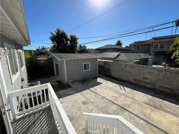 1019 S Gramercy, Los Angeles CA 90019